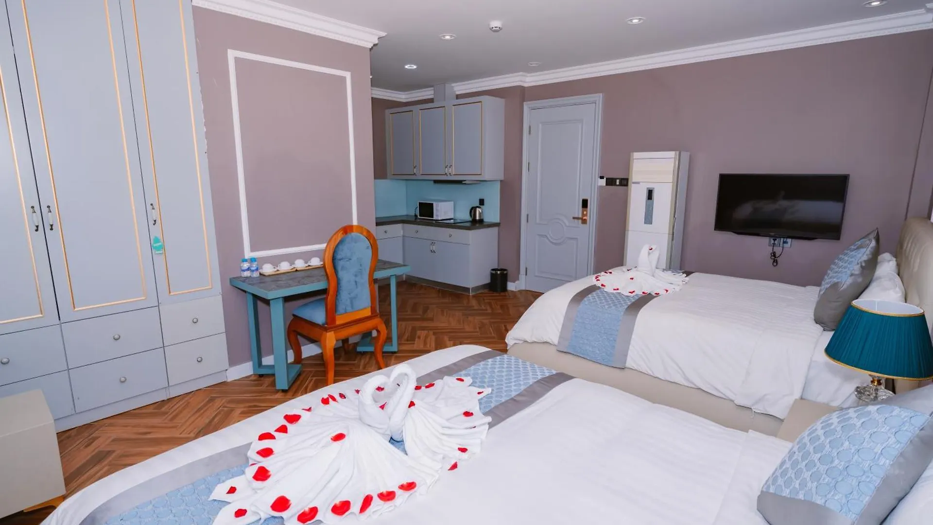 Aparthotel Hotel Apartment Royal Galaxy Vung Tau Vietnam