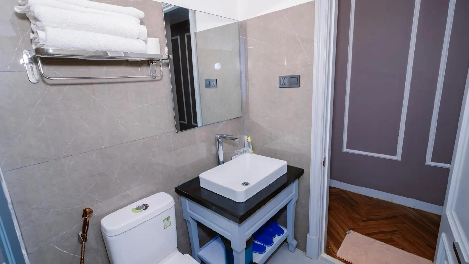 Hotel Apartment Royal Galaxy Vung Tau Aparthotel