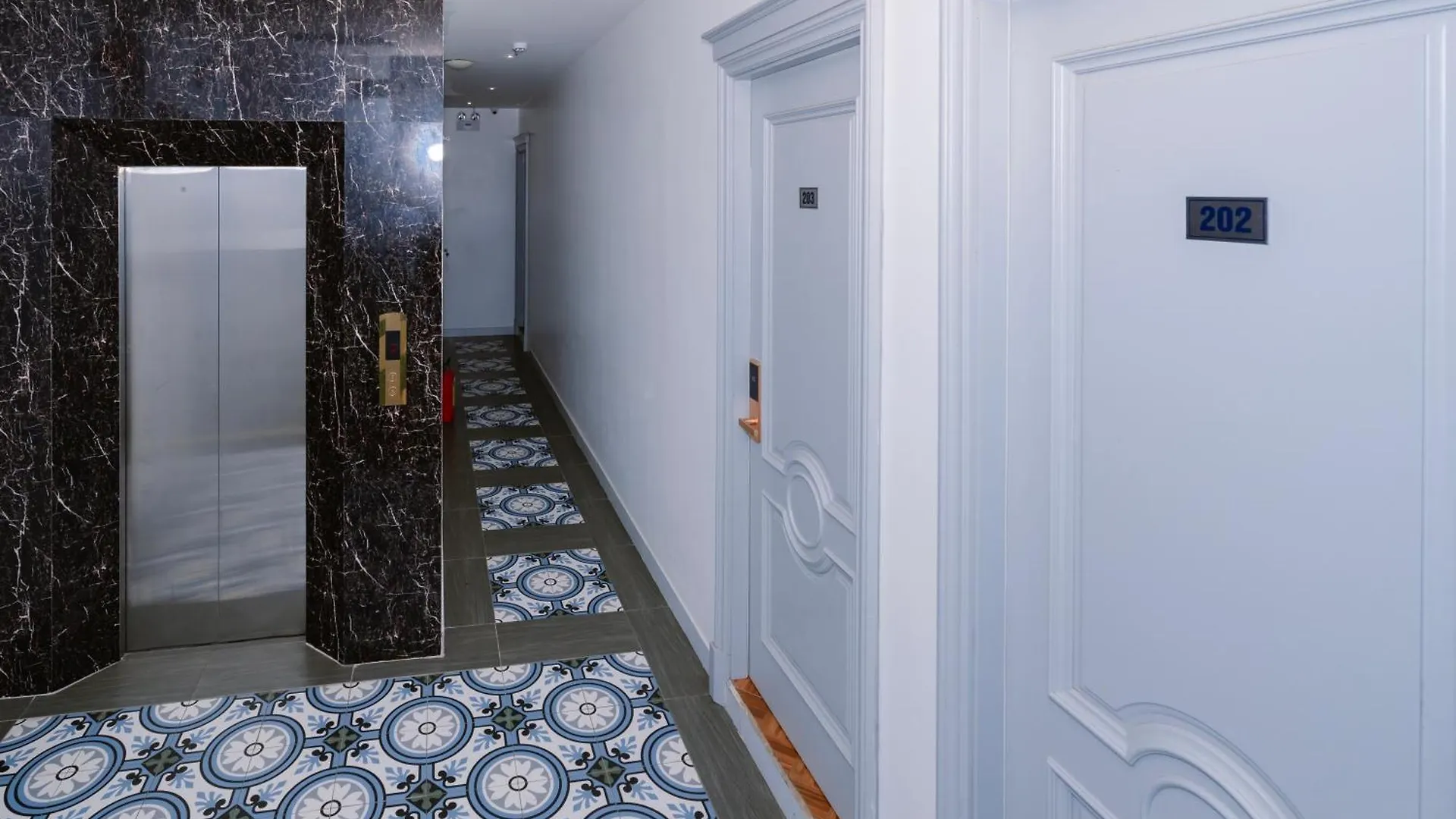 Aparthotel Hotel Apartment Royal Galaxy Vung Tau Vietnam